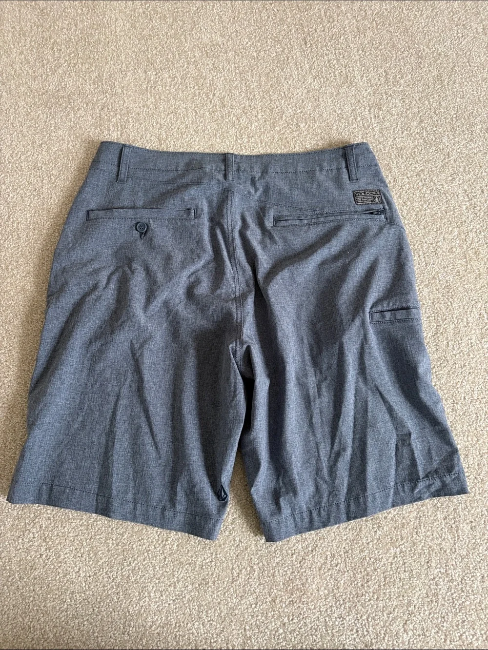 Volcom Shorts - Picture 4 of 4